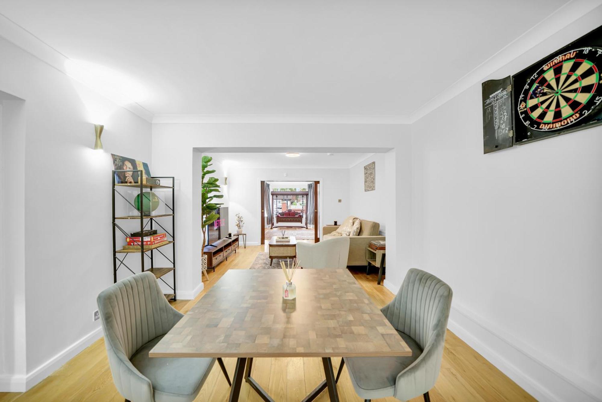 Lux 5 Bed Sleeps 11, 10 Mins From Wembley Stadium, Jacuzzi And Steam Shower Harrow on the Hill Eksteriør billede